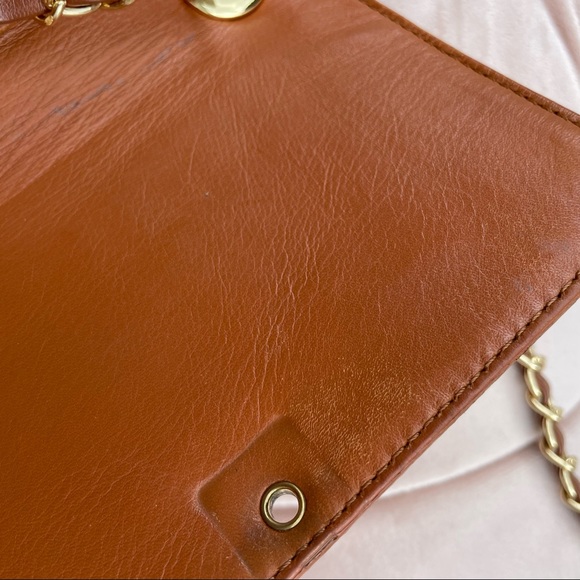 Chanel Interlocking CC Goatskin 1997-1999 Wallet on Chain in Tan - Picture 12 of 16